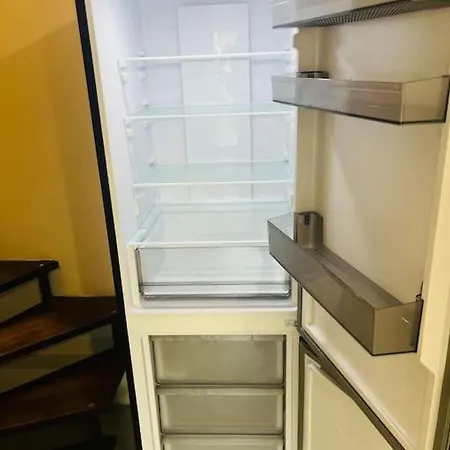 T2, Ile De La Marina, Climatisee בית נופש