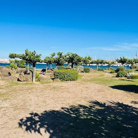 בית נופש T2, Ile De La Marina, Climatisee אגדה