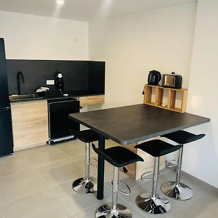 Holiday home T2, Ile De La Marina, Climatisee *